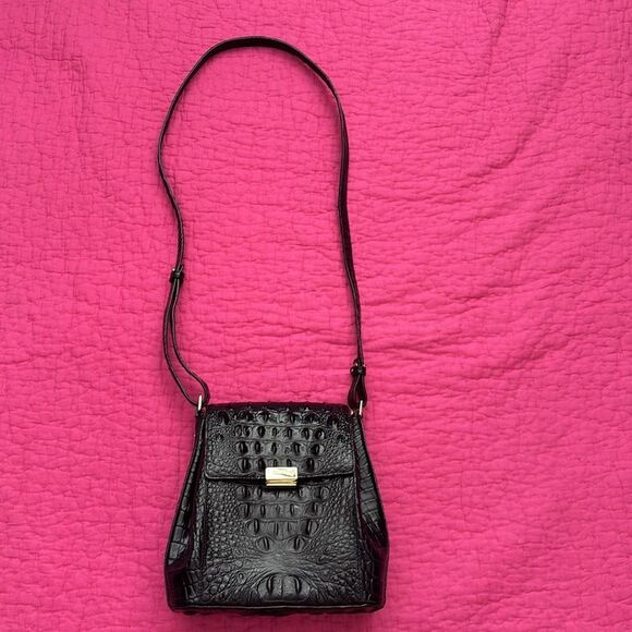 Brahmin Elegant Black patent leather Crocodile-Embossed Crossbody Bag - Picture 5 of 14